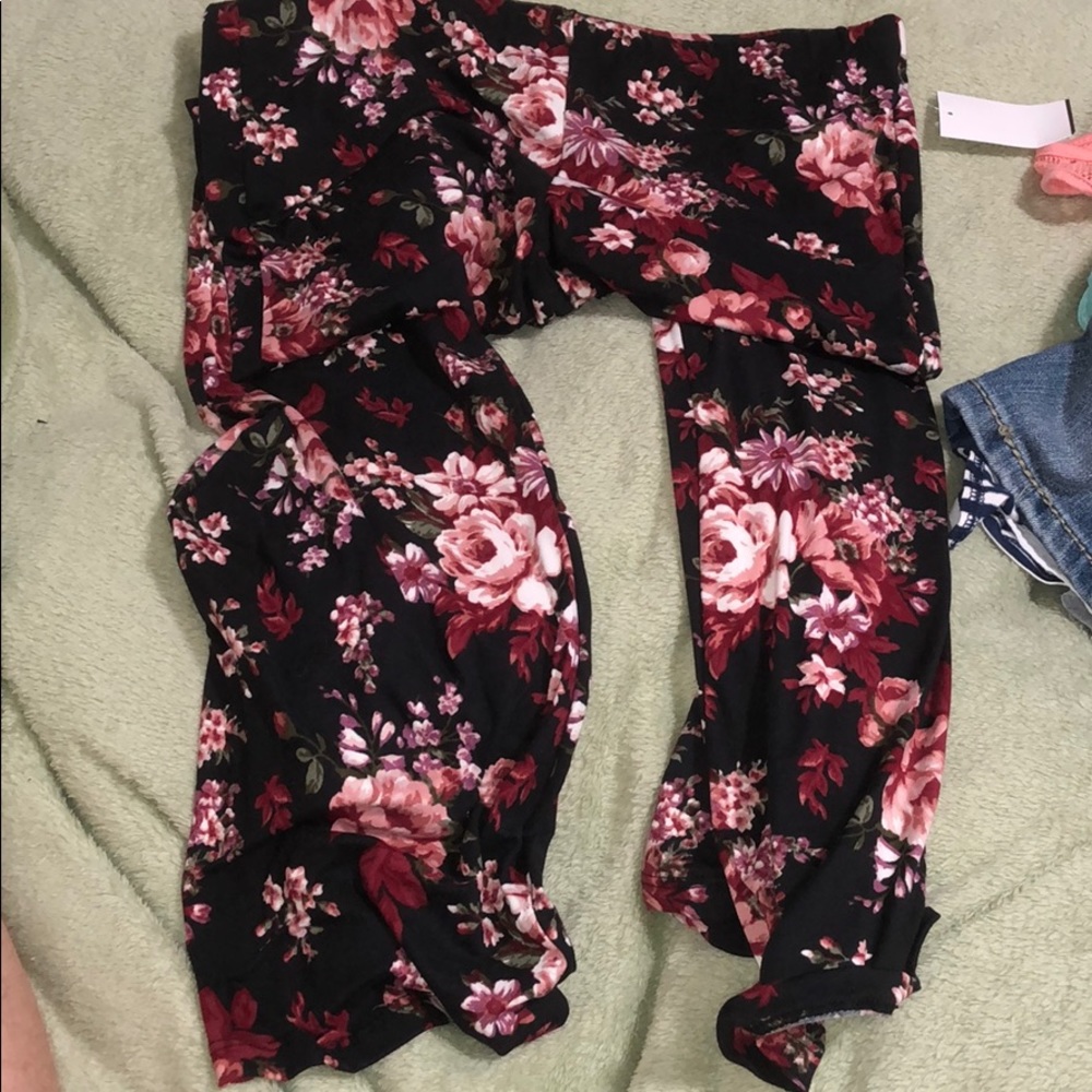 NY LA leggings with floral pattern